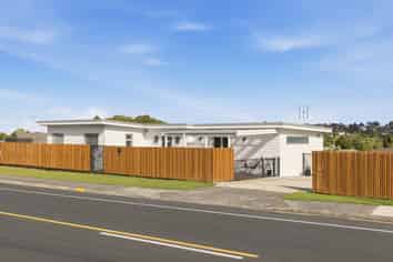 140 Levers Road, Matua