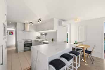 140 Levers Road, Matua