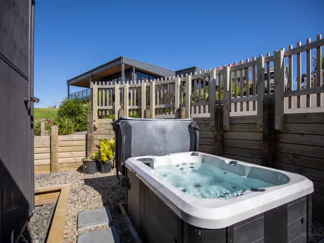 19 Maataitai Road, Raglan