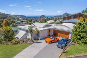 54 Hinemoa Terrace, Tairua
