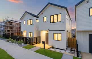 16 Toetoe Street, Westgate