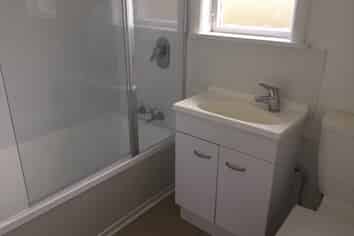 2 Woodstock Terrace, Tawa