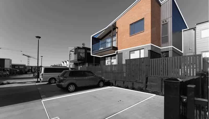 17/1  Scott Road, Hobsonville