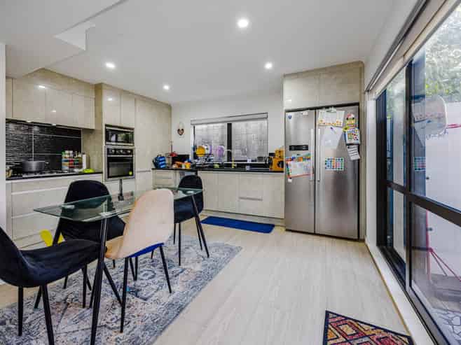 51B Hallberry Road, Mangere East