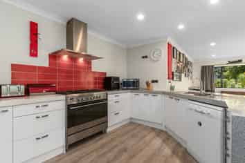 17 Daviot Place, Kamo