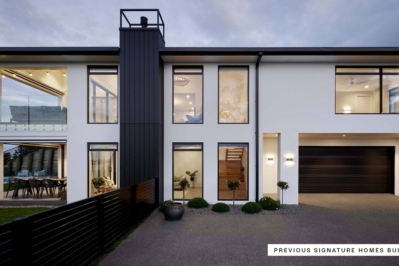 Make Your Move to The Village Rise, Matakana - Meer