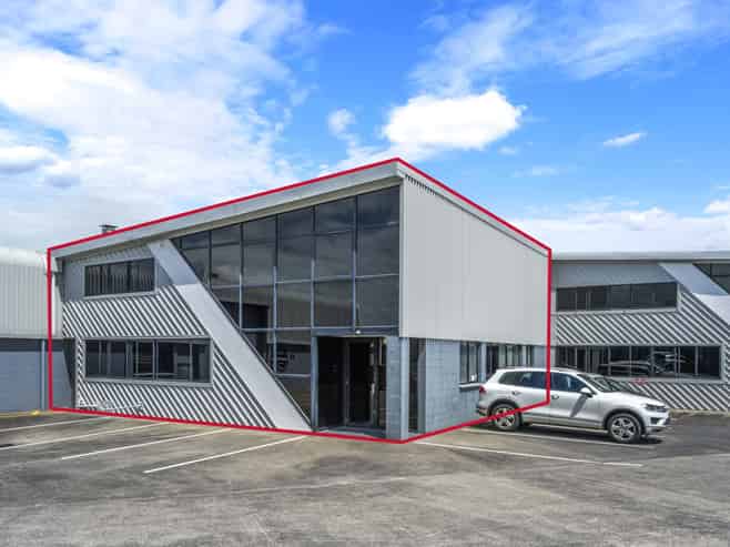 Vacant and versatile industrial unit