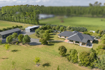 1015 Two Chain Road, Swannanoa