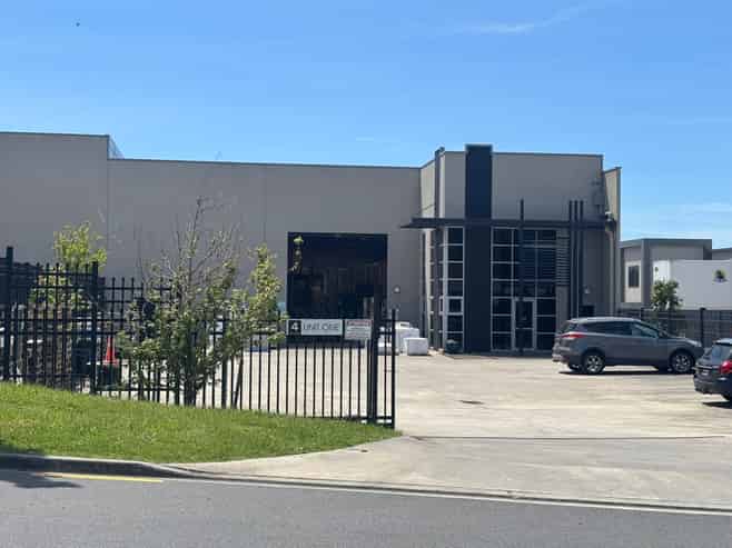 Modern Industrial Facility with Secure Yard