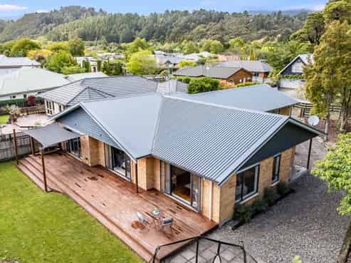 30 Carlow Grove, Birchville