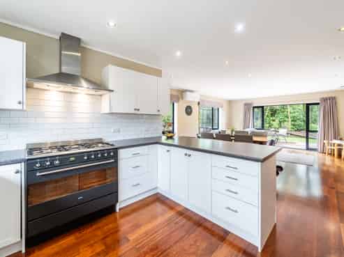 30 Carlow Grove, Birchville