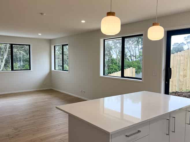 11 Ti Tree Lane, Stanmore Bay