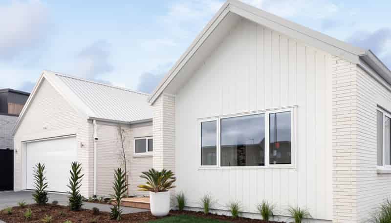 96 Waiwai Drive, Milldale