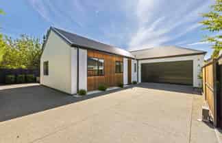 255B Edgeware Road, Saint Albans