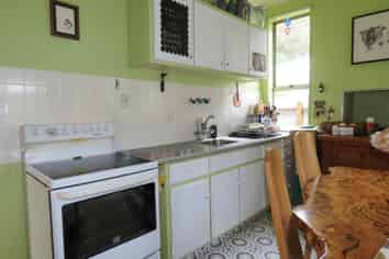 10 Broadway, Reefton