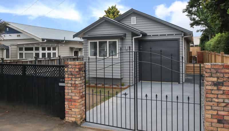 13B Brookfield Street, Hamilton East