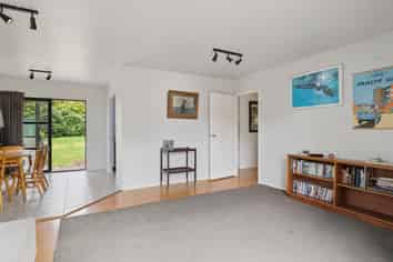 22 Claverdon Drive, Massey