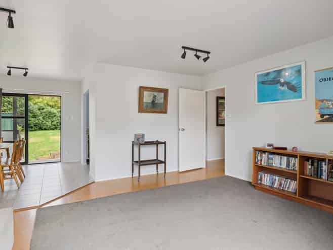 22 Claverdon Drive, Massey