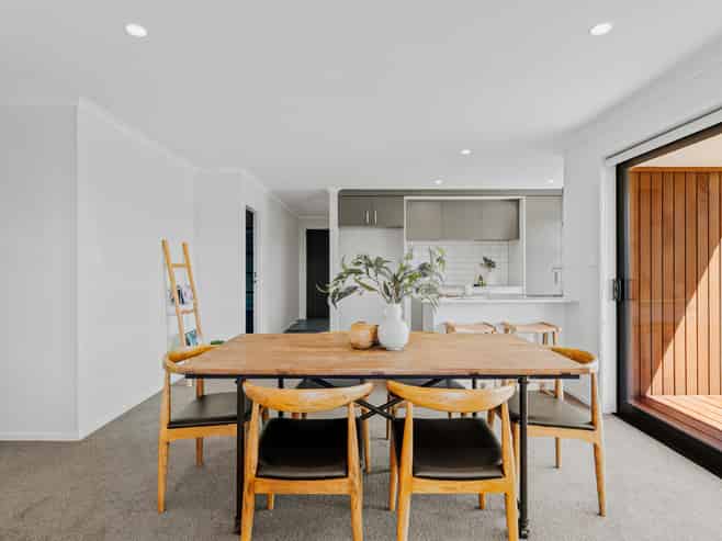 11 Empire Crescent, Papamoa