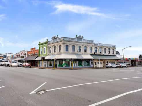 Asking $1.88M = 8.5% Return