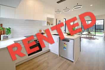 17 Kiato Lane, Flat Bush