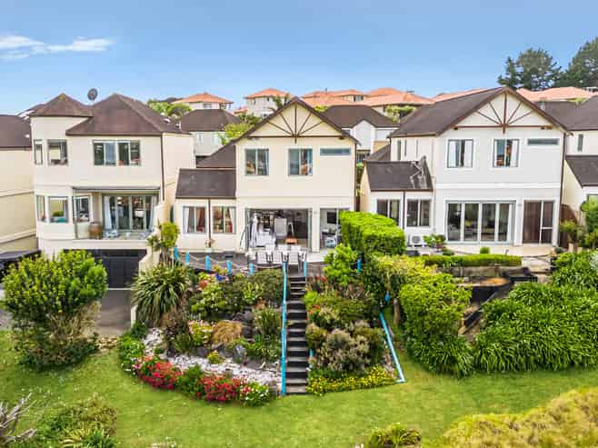 258 Alec Craig Way, Gulf Harbour