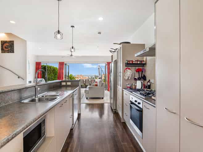 258 Alec Craig Way, Gulf Harbour