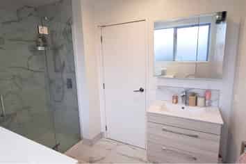 6/42 Kaikoura Street, Henderson