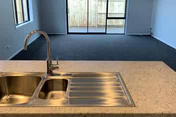 24 White Street Whitianga, Whitianga