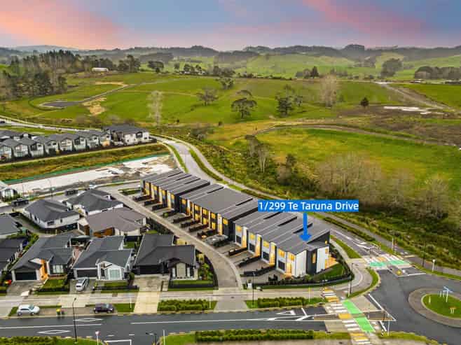 1/299 Te Taruna Drive, Milldale