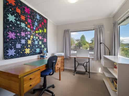 42B Arthur Crescent, Hilltop