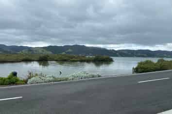 78-80 Beach Road, Onerahi