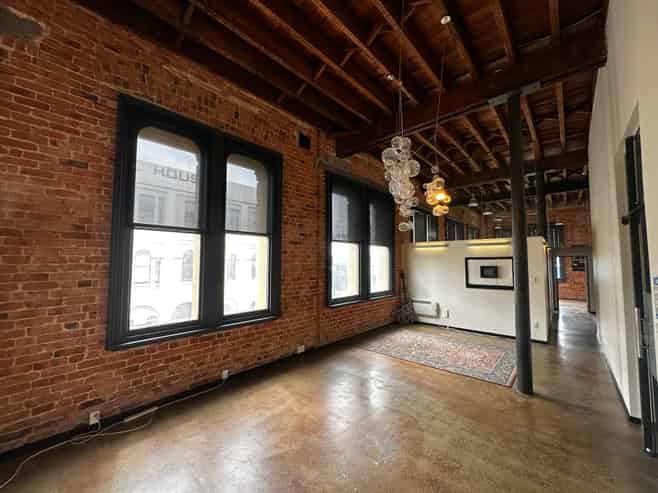 Prime Office Space off SH1