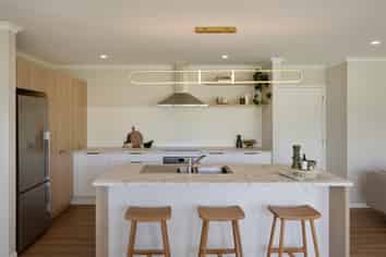 23 Barrett Road New Plymouth, Whalers Gate