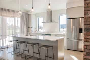 23 Barrett Road New Plymouth, Whalers Gate