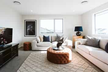 23 Barrett Road New Plymouth, Whalers Gate