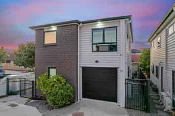 2C Wilmshurst Avenue, Papatoetoe