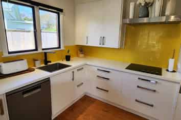 10 Beaumont Crescent, Frankleigh Park