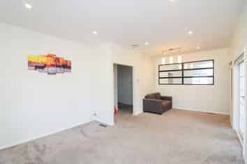 4 Meadows Avenue, Waiwhetu