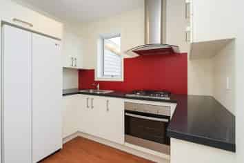 4 Meadows Avenue, Waiwhetu