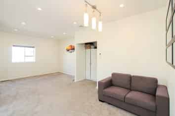 4 Meadows Avenue, Waiwhetu