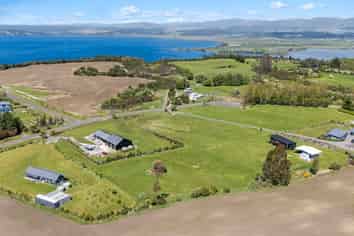 46 Parerohi Grove, Pukawa