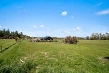 46 Parerohi Grove, Pukawa