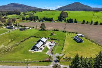 46 Parerohi Grove, Pukawa