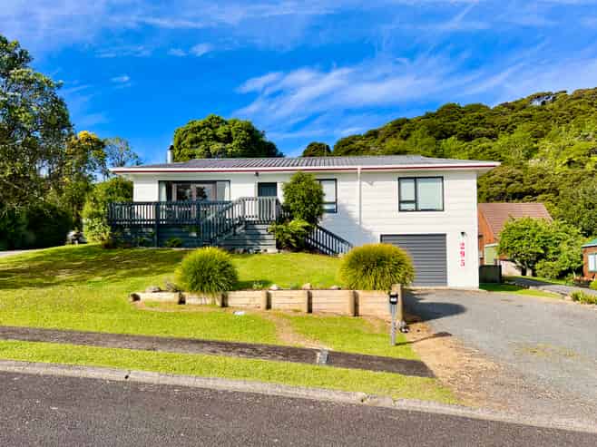 295 Lillis Lane,, Coromandel