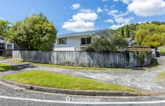 1/56 Gemstone Drive, Birchville