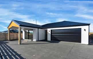 16 Peek Lane, Rolleston