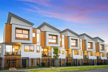 2/19 Haverstock Road, Sandringham