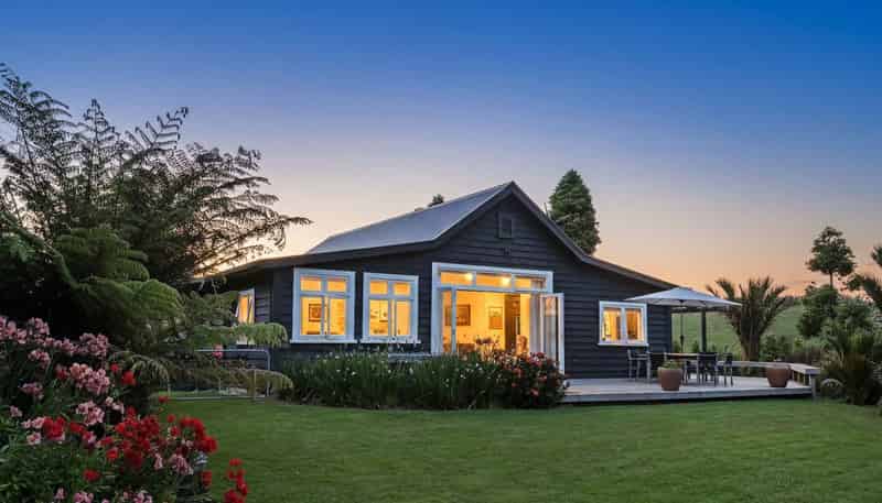 37 Kapowai Road, Coroglen