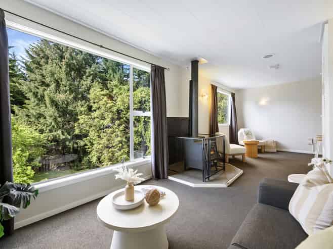 102 Thompson Street, Queenstown Central